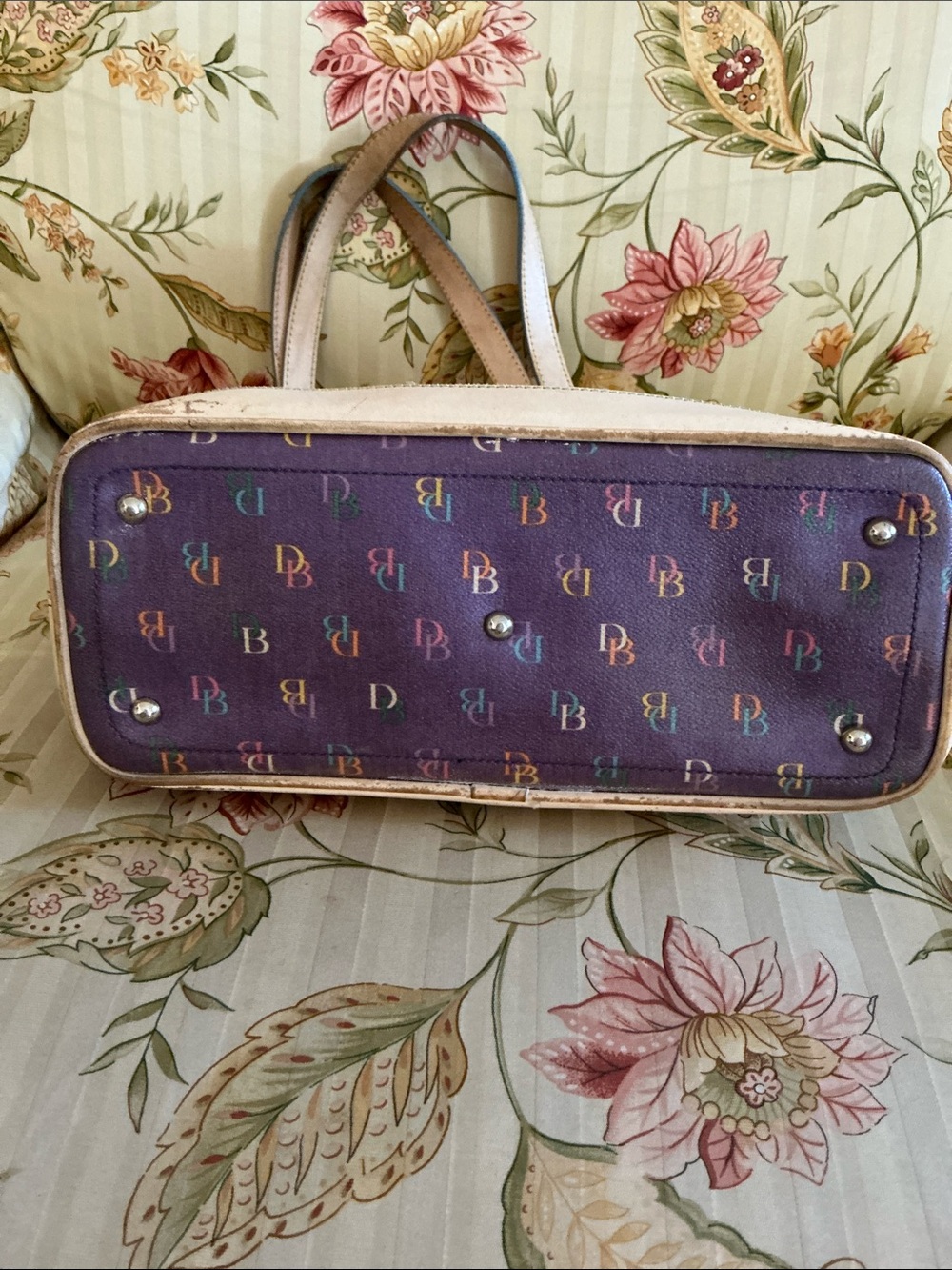Dooney & Bourke Tote - Picture 5 of 15